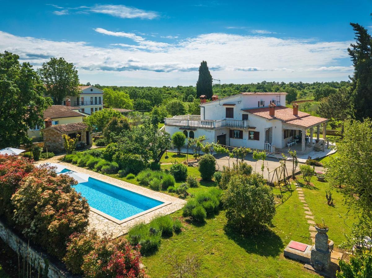 Apartmani Martina Porec Esterno foto