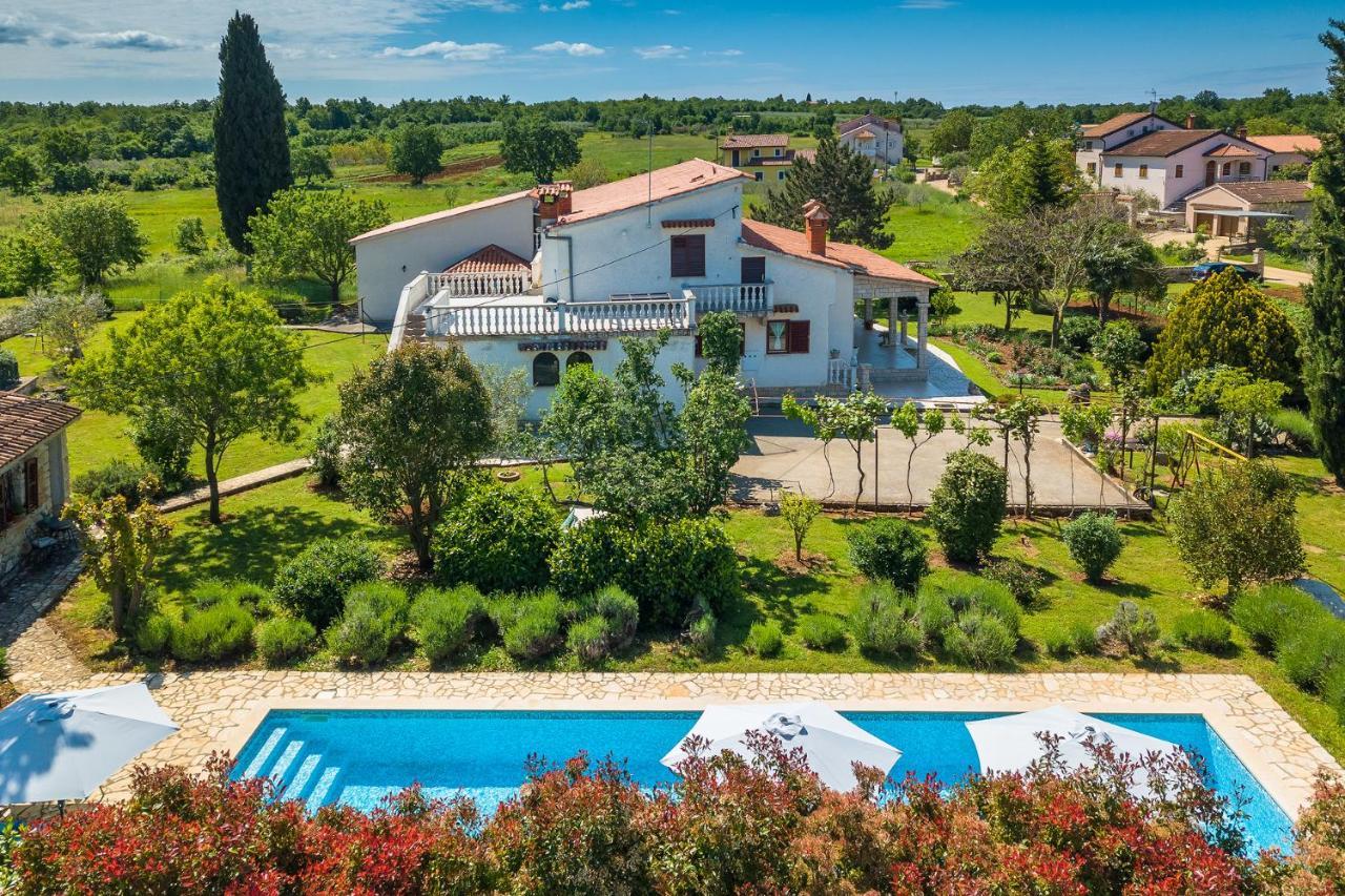 Apartmani Martina Porec Esterno foto