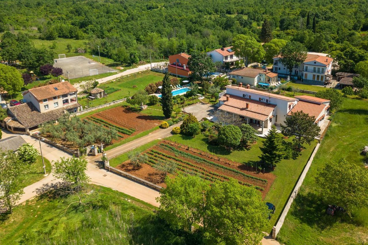 Apartmani Martina Porec Esterno foto