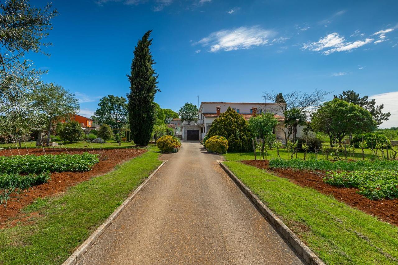 Apartmani Martina Porec Esterno foto