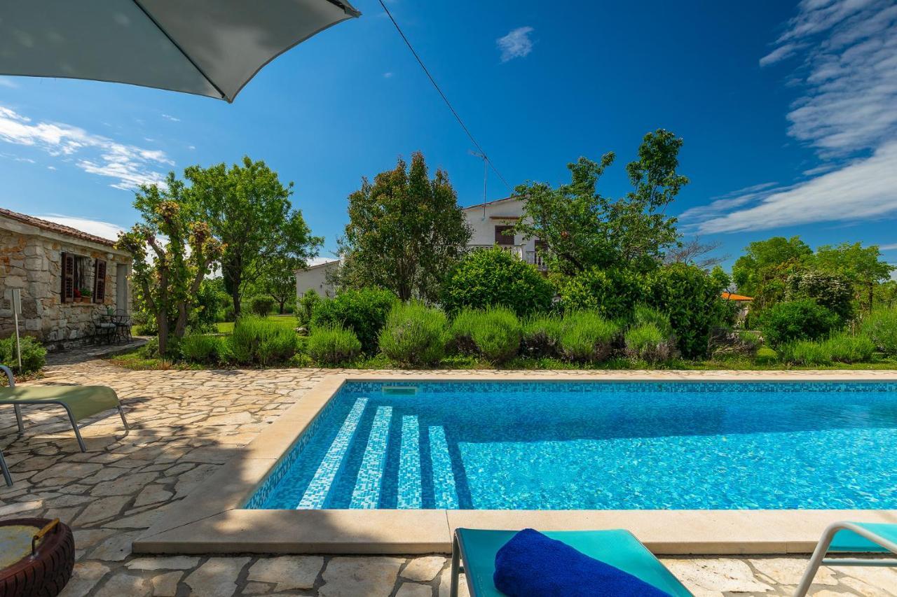 Apartmani Martina Porec Esterno foto