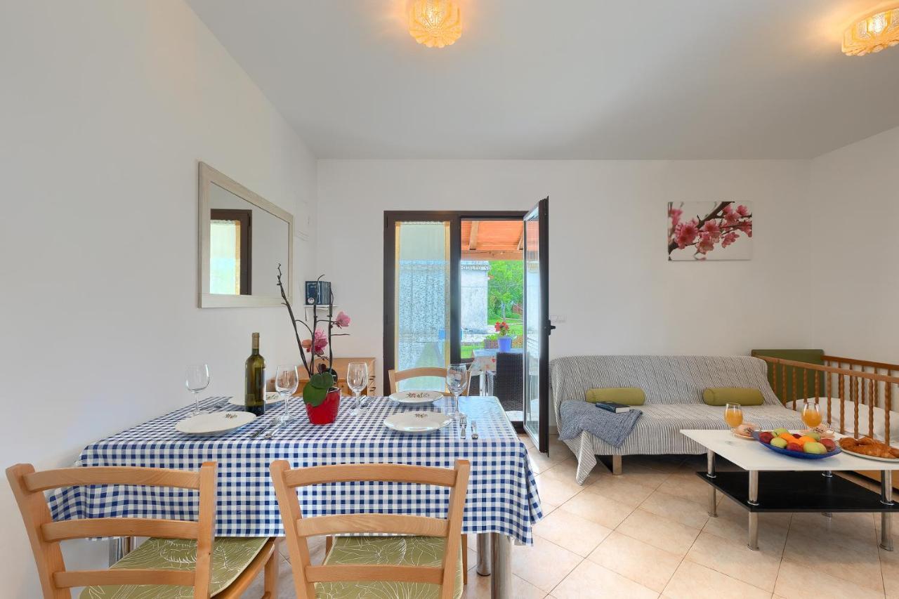 Apartmani Martina Porec Esterno foto