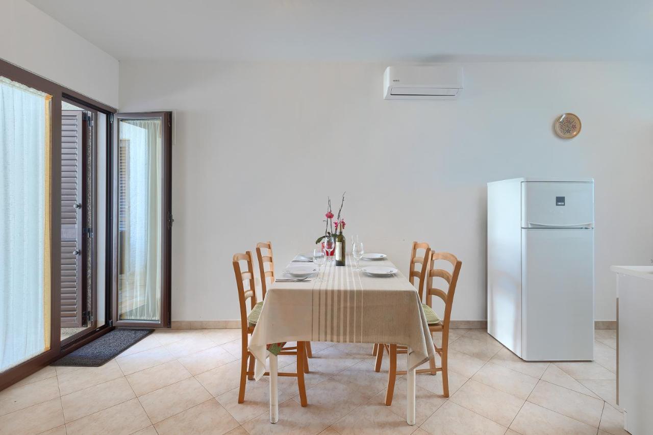 Apartmani Martina Porec Esterno foto